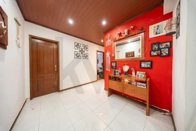Apartamento T2 para Venda em Loures