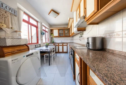 Apartamento T2 para Venda em Loures
