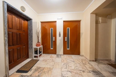 Apartamento T2 para Venda em Loures