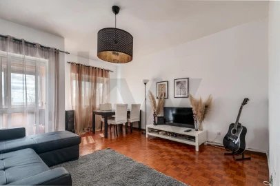 Apartamento T2 para Venda em Póvoa de Santa Iria e Forte da Casa