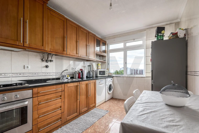 Apartamento T2 para Venda em Póvoa de Santa Iria e Forte da Casa Foto 6