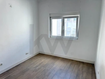 Apartamento T1 para Arrendamento em Arroios