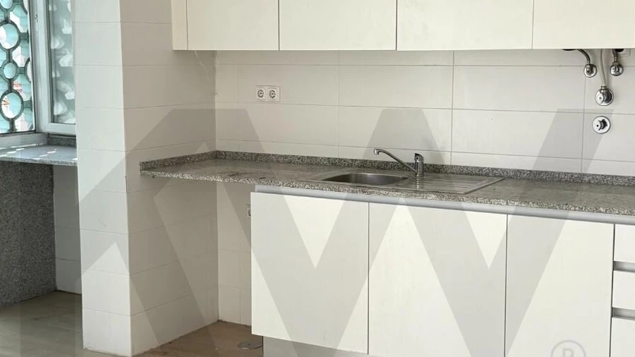 Apartamento T1 para Arrendamento em Arroios