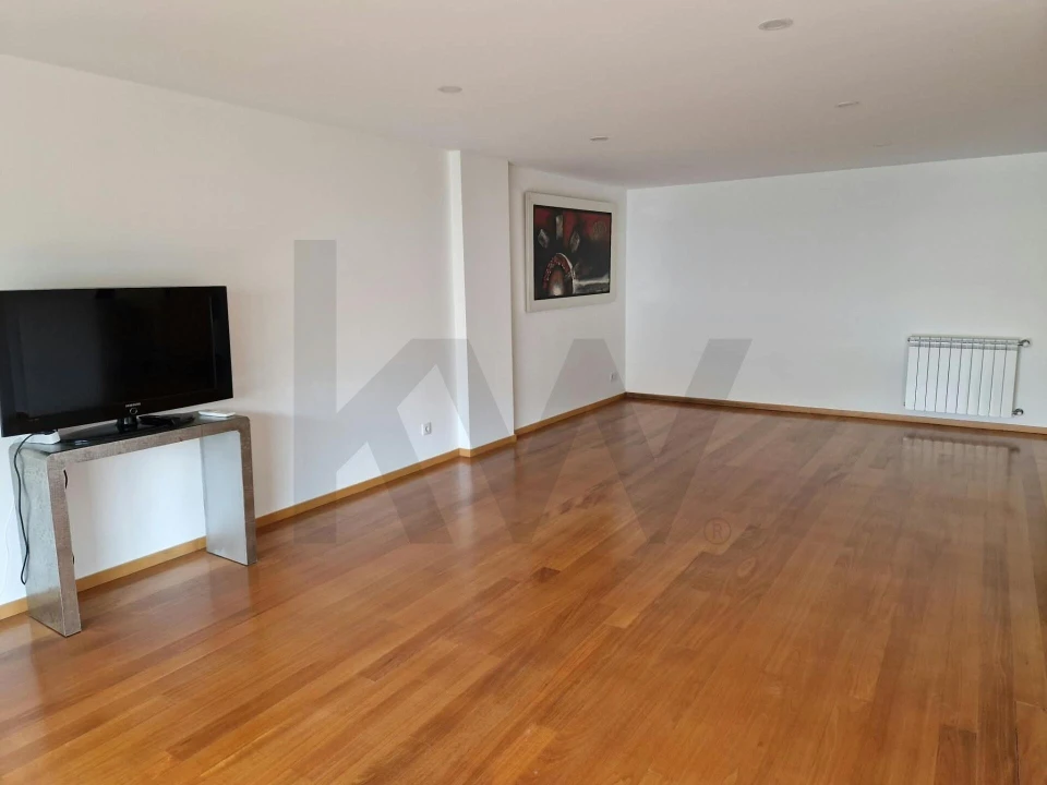 Apartamento T3 para Arrendamento em São Vitor (Braga) Foto 3