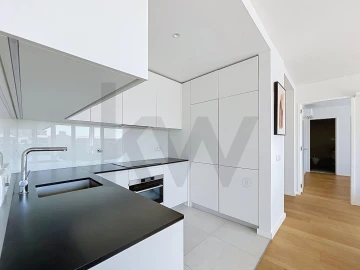 Apartamento T1 para Arrendamento em São Vicente
