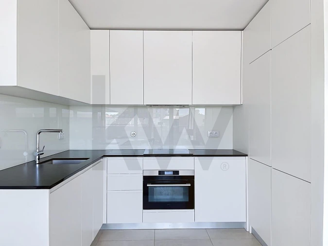 Apartamento T1 para Arrendamento em São Vicente Foto 9