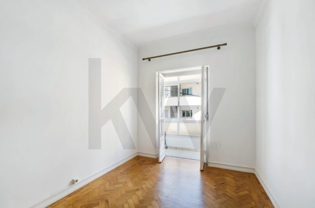 Apartamento T2 para Arrendamento em Algés, Linda-A-Velha e Cruz Quebrada-Dafundo Foto 9