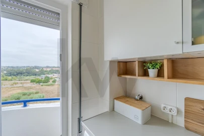 Apartamento T3 para Venda em Romeira e Várzea