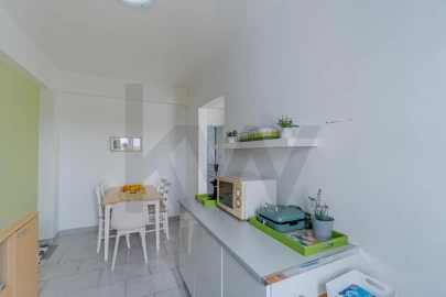 Apartamento T3 para Venda em Romeira e Várzea