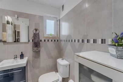 Apartamento T3 para Venda em Romeira e Várzea