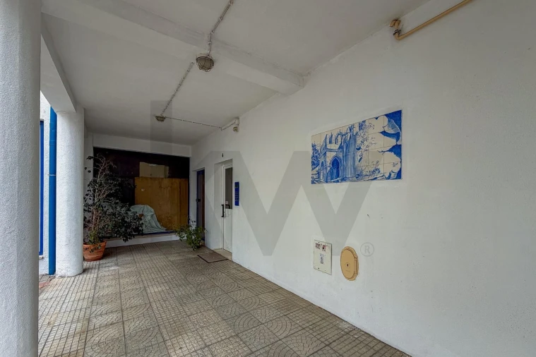 Apartamento T3 para Venda em Romeira e Várzea Foto 32