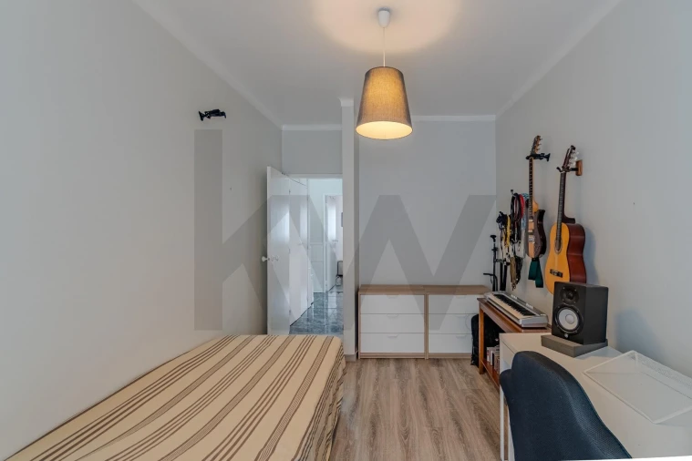 Apartamento T3 para Venda em Romeira e Várzea Foto 25