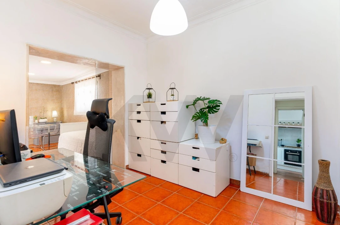 Apartamento T2 para Venda em Queluz e Belas Foto 18