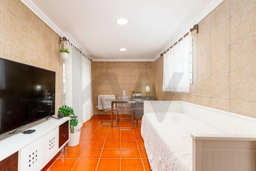 Apartamento T2 para Venda em Queluz e Belas Foto 13