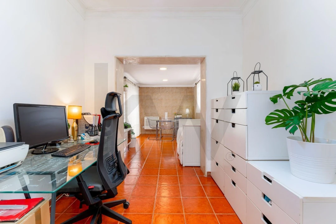 Apartamento T2 para Venda em Queluz e Belas Foto 14
