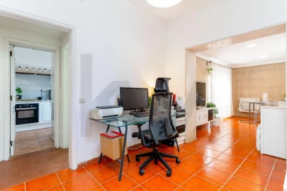 Apartamento T2 para Venda em Queluz e Belas