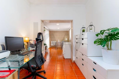 Apartamento T2 para Venda em Queluz e Belas