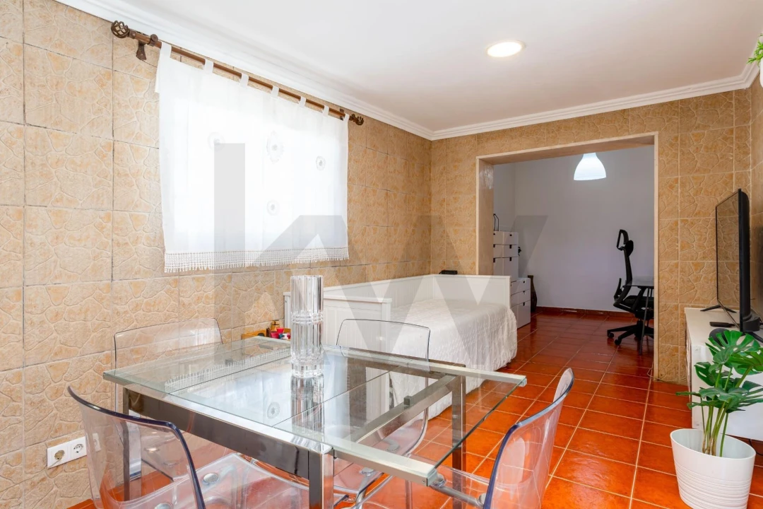 Apartamento T2 para Venda em Queluz e Belas Foto 12