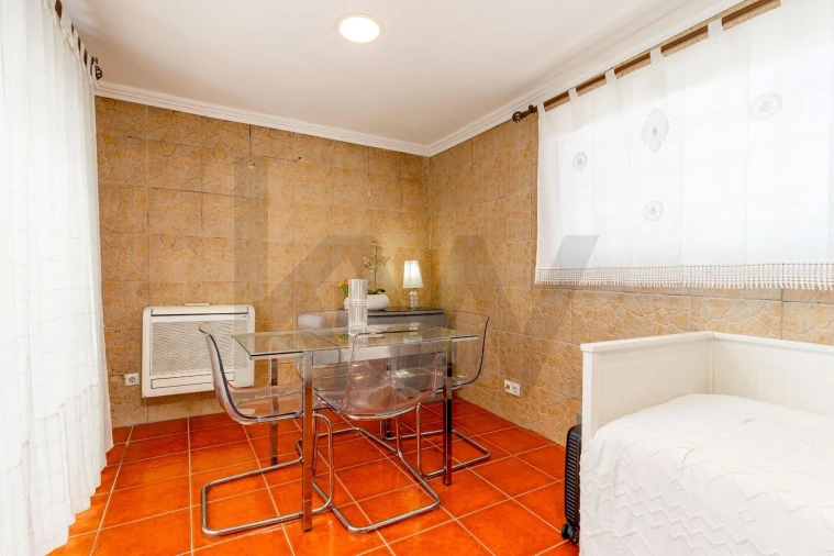 Apartamento T2 para Venda em Queluz e Belas Foto 15