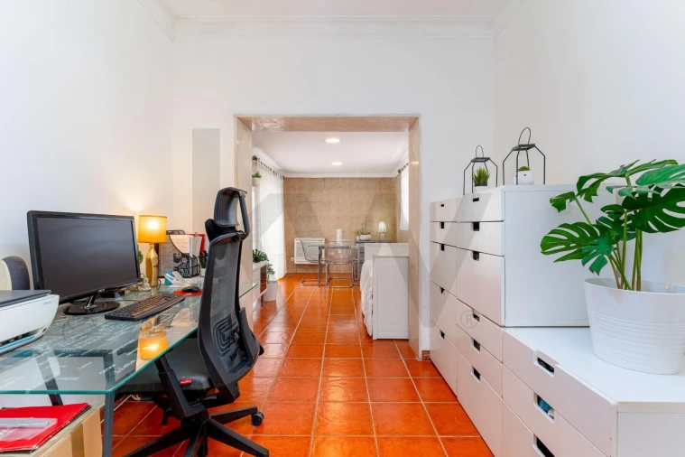 Apartamento T2 para Venda em Queluz e Belas Foto 14