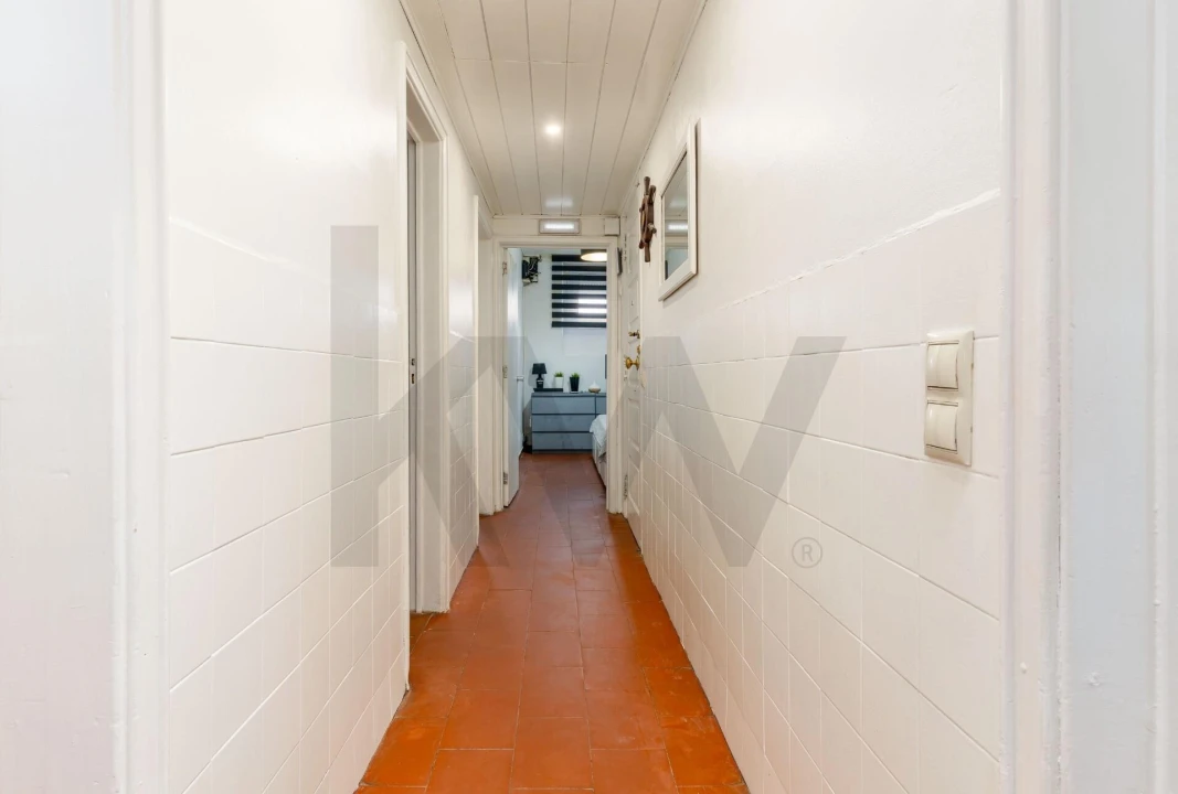 Apartamento T2 para Venda em Queluz e Belas Foto 6