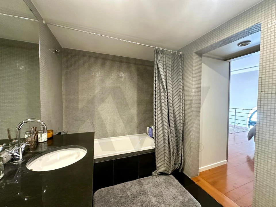 Apartamento T1 para Arrendamento em Estrela Foto 15