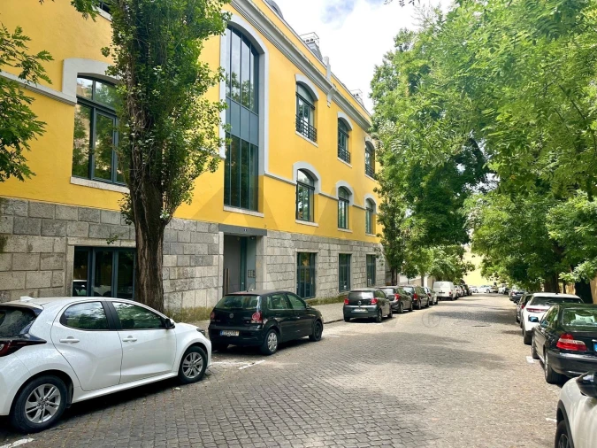Apartamento T1 para Arrendamento em Estrela Foto 3