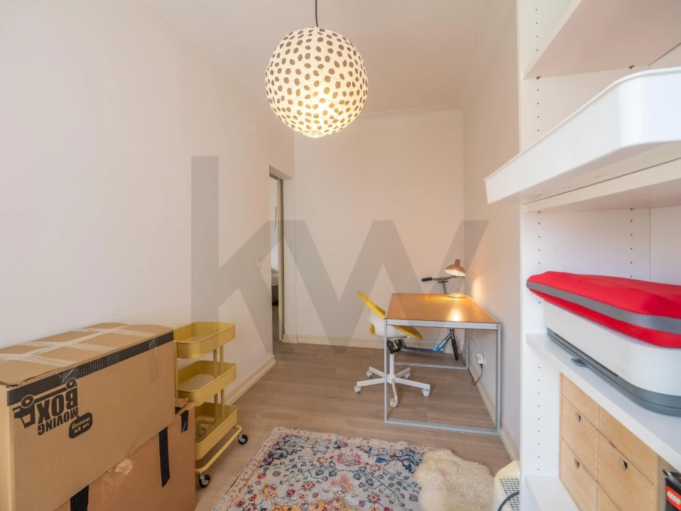 Apartamento T3 para Venda em Campolide Foto 17