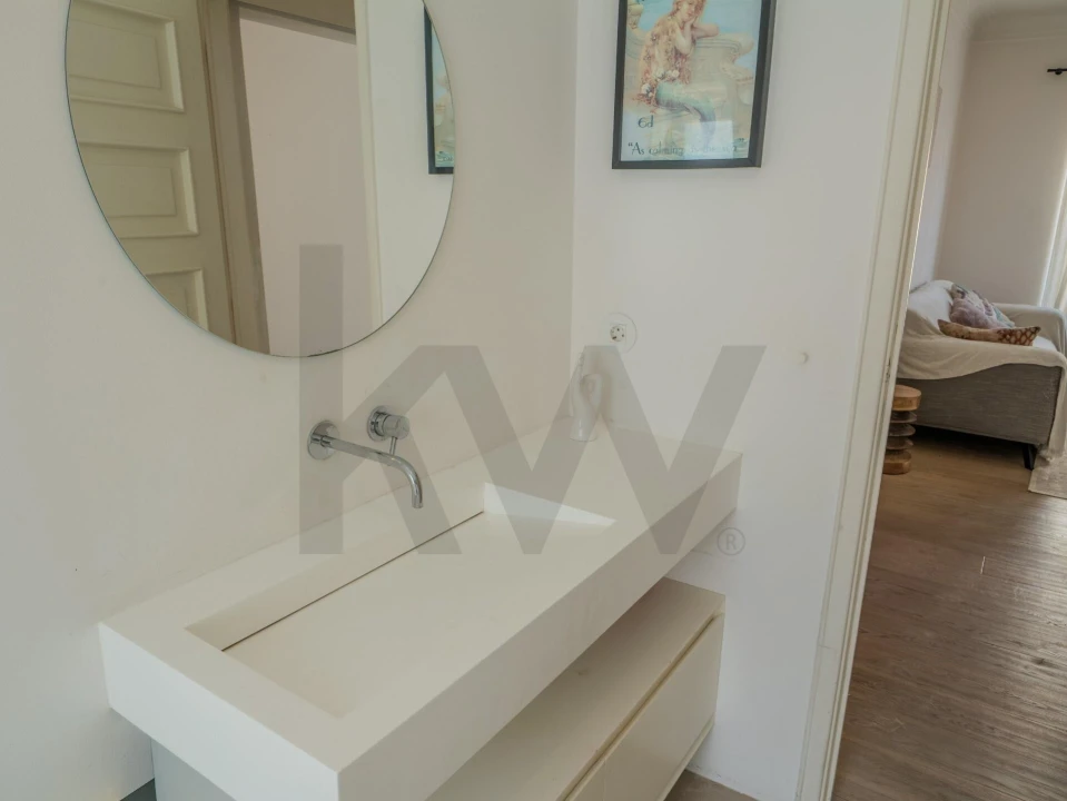 Apartamento T3 para Venda em Campolide Foto 20