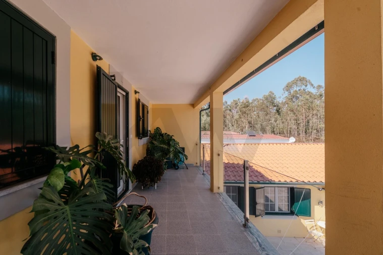 Moradia T4 para Venda em Sarzedo Foto 39
