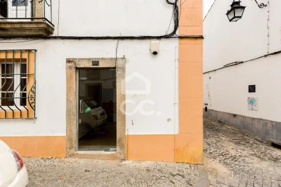 Negócio para Arrendamento em Évora (São Mamede, Sé, São Pedro e Santo Antão)