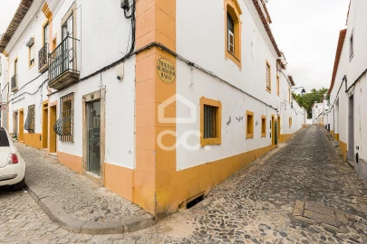 Negócio para Arrendamento em Évora (São Mamede, Sé, São Pedro e Santo Antão)