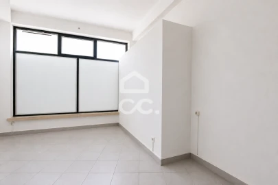 Negócio para Arrendamento em Avelar