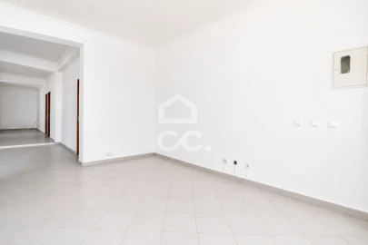 Negócio para Arrendamento em Avelar