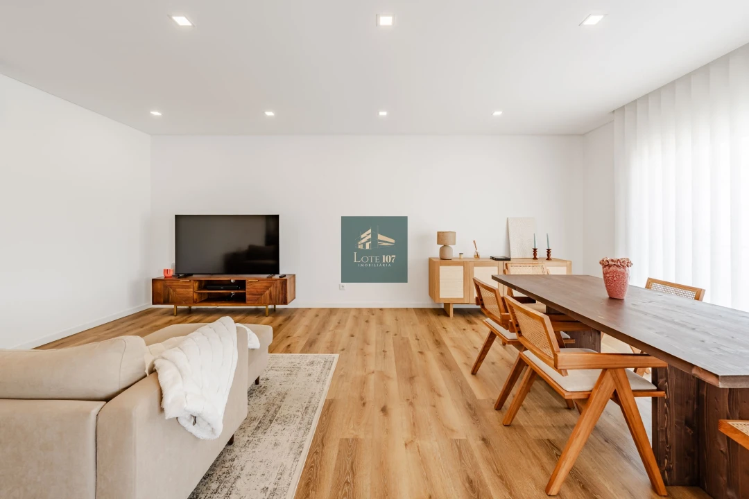 Apartamento T3 para Venda em Pinhal Novo Foto 3