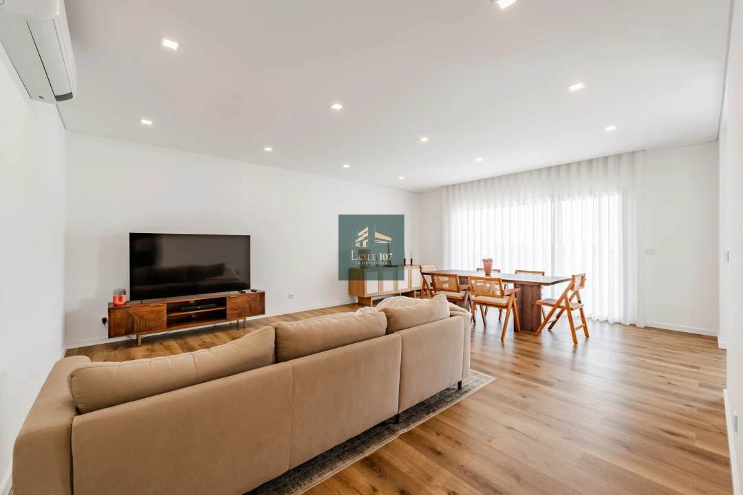 Apartamento T3 para Venda em Pinhal Novo Foto 4