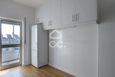 Apartamento T1 para Venda em Amora