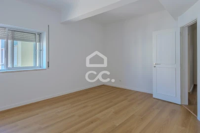 Apartamento T1 para Venda em Amora
