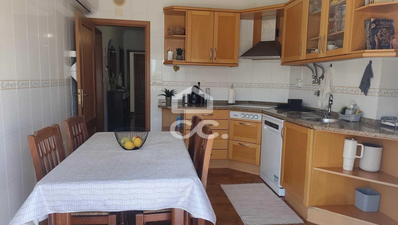 Apartamento T2 para Venda em Beja (Santiago Maior e São João Baptista) Foto 1