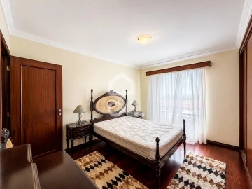 Apartamento T3 para Venda em Ponta Delgada (São Pedro)