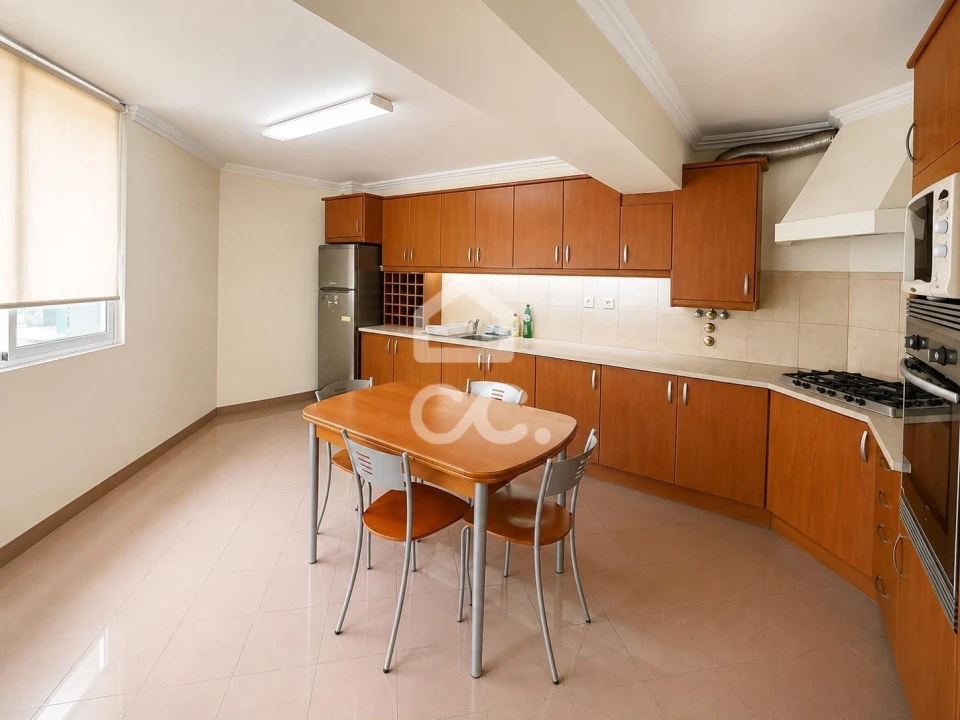 Apartamento T3 para Venda em Ponta Delgada (São Pedro) Foto 3