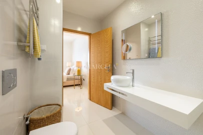Apartamento T2 para Venda em Lagos (São Sebastião e Santa Maria)