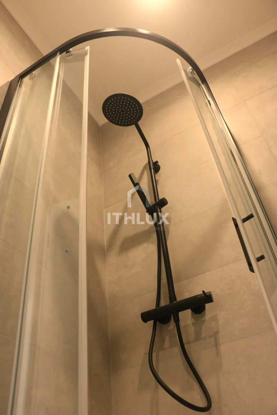 Apartamento T3 para Venda em Carnaxide e Queijas Foto 24