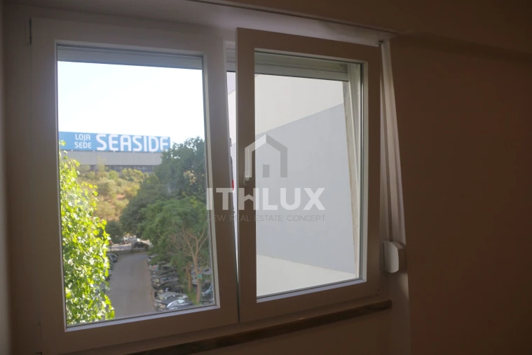 Apartamento T3 para Venda em Carnaxide e Queijas Foto 45