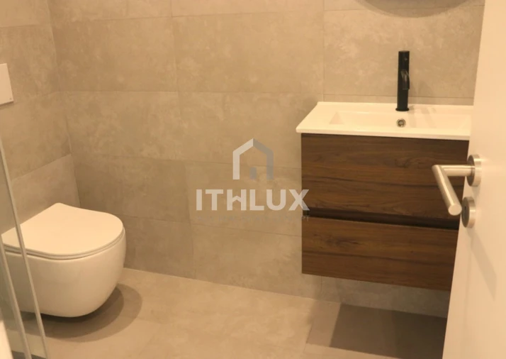 Apartamento T3 para Venda em Carnaxide e Queijas Foto 23