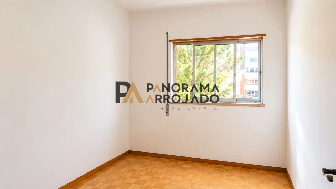 Apartamento T3 para Venda em Caparica e Trafaria Foto 16