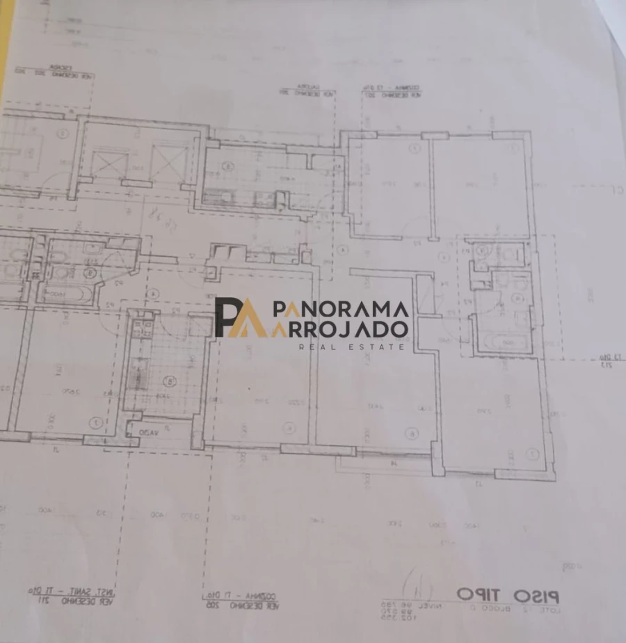 Apartamento T3 para Venda em Caparica e Trafaria Planta 1