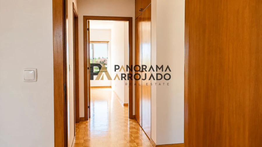 Apartamento T3 para Venda em Caparica e Trafaria Foto 10