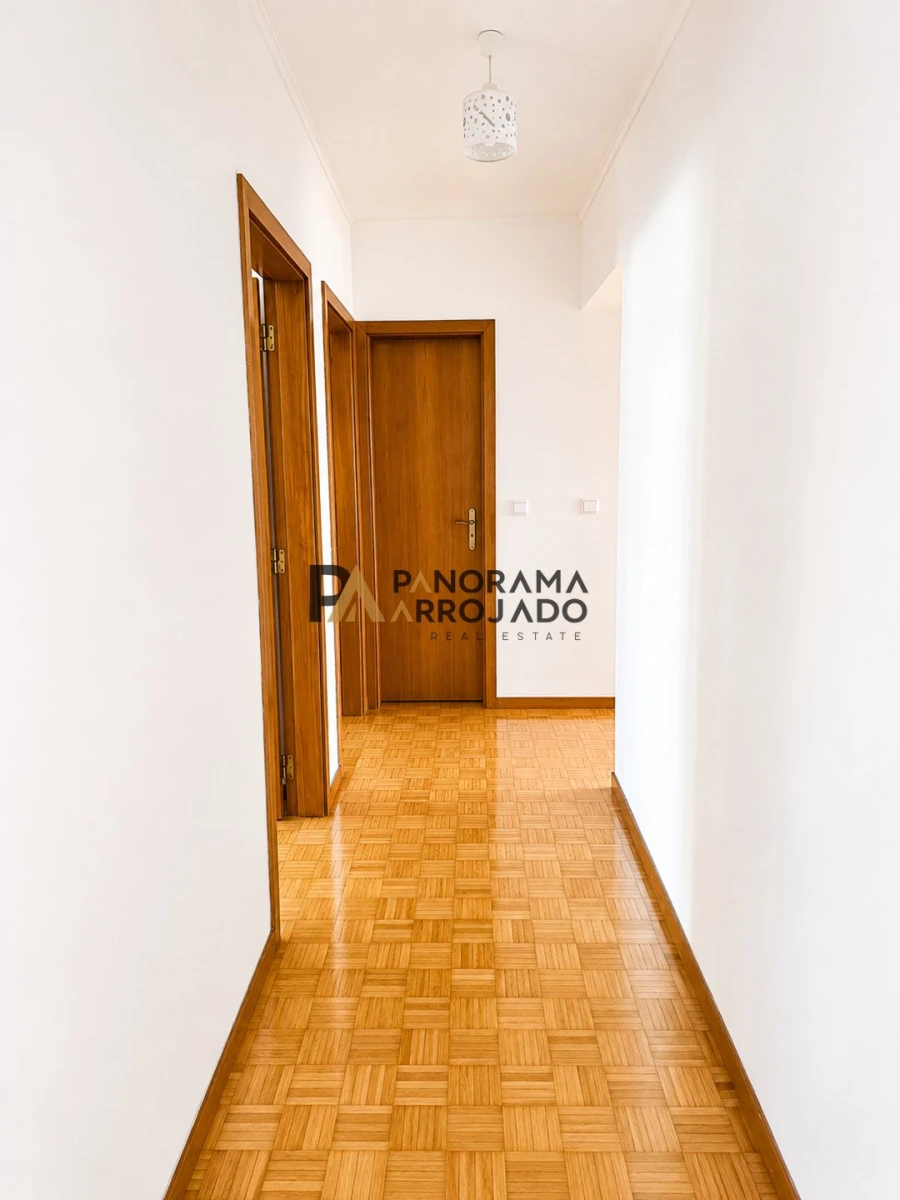 Apartamento T3 para Venda em Caparica e Trafaria Foto 32