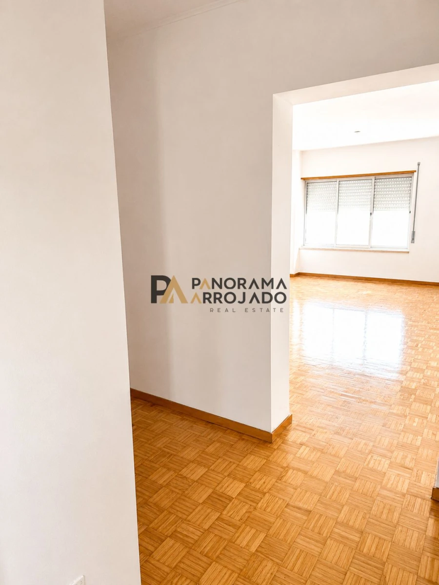Apartamento T3 para Venda em Caparica e Trafaria Foto 35